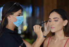 makeup artist